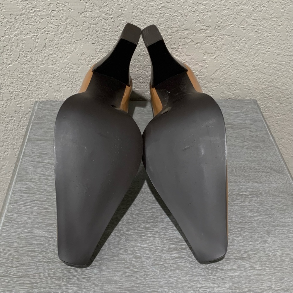 BCBG Heels - Picture 4 of 6